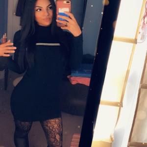 Meet your Posher, Arielle